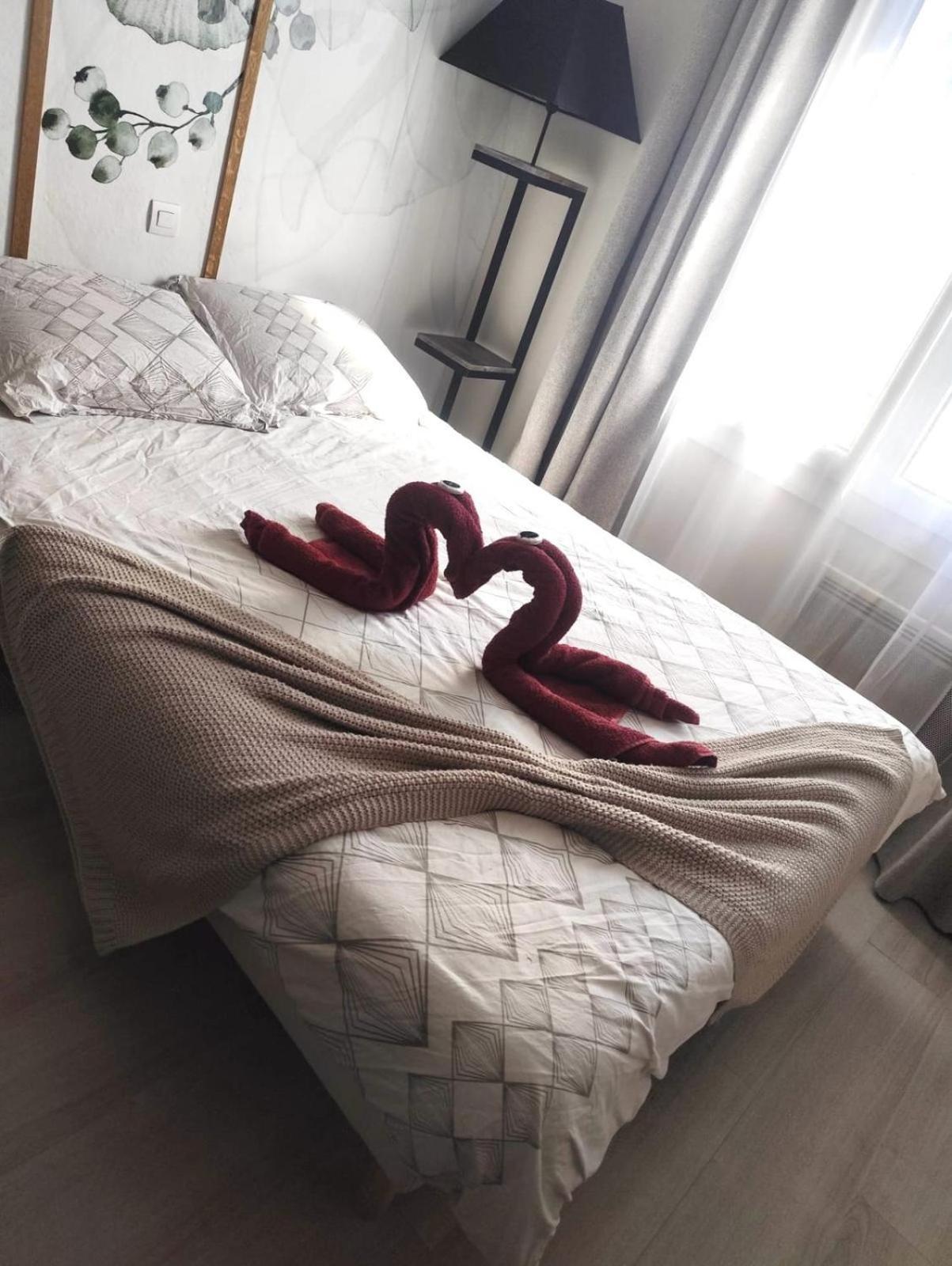 Hsh France Location Disney Land Paris - Suite Nicolas - Appartement De Charme Bussy-Saint-Georges Ngoại thất bức ảnh